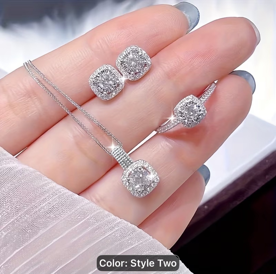 Cushion Halo Jewelry Set